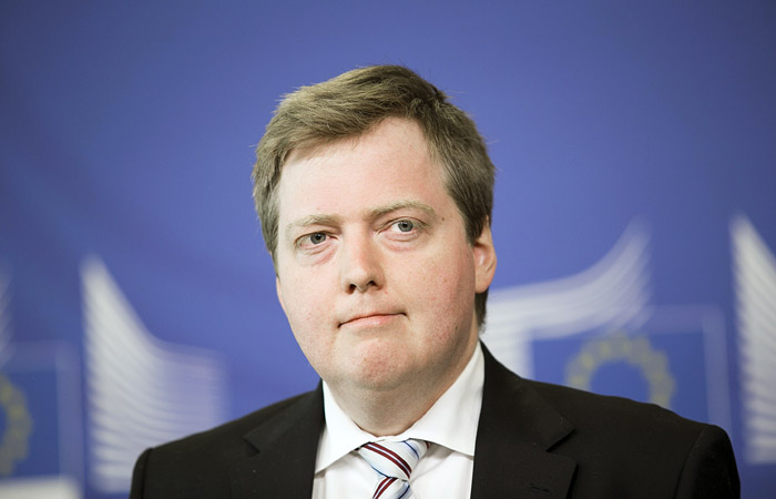 Исландский премьер пригрозил распустить парламент и объявить новые выборы