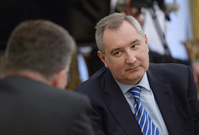 Рогозин назвал бредом данные Transparency International о стоимости его квартиры