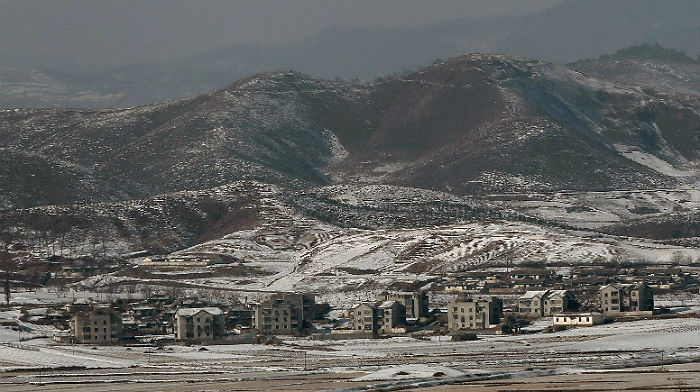 В России зафиксировали пуск ракеты с подлодки КНДР