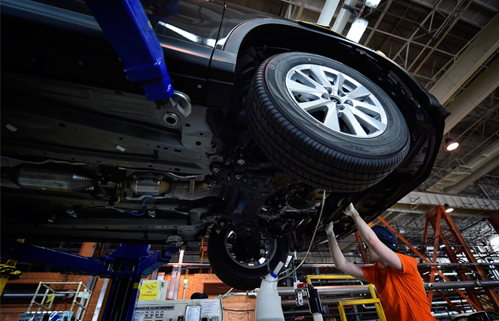 В РФ спрогнозировали закрытие нескольких автозаводов