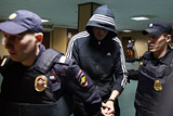 Суд в Москве арестовал 12 фигурантов дела о драке на Хованском кладбище
