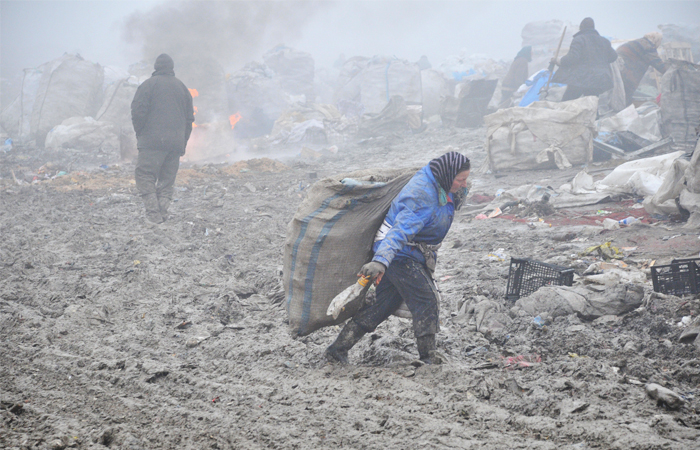 Мэр Львова попросил объявить город зоной чрезвычайной экологической ситуации
