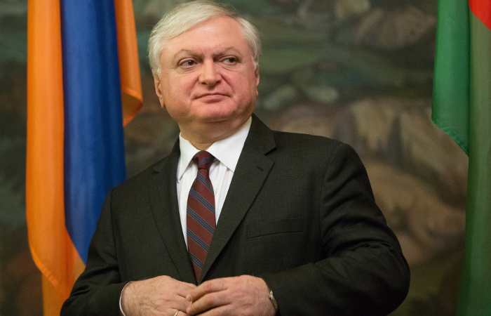 Администрация президента Азербайджана обвинила главу МИД Армении во лжи