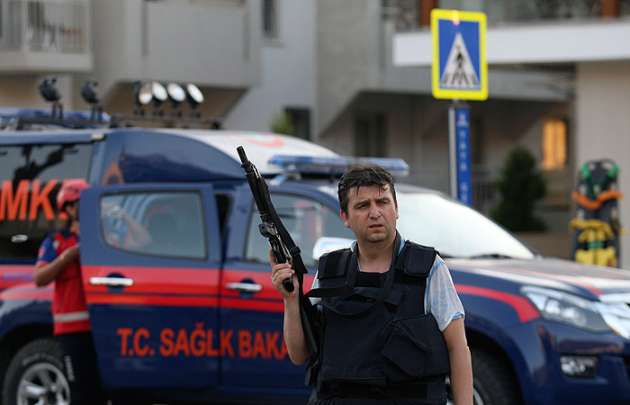 В Турции жертвами попытки военного переворота стали 90 человек