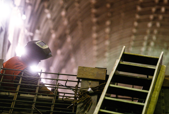 В московском метро не исключили открытия "Фрунзенской" раньше срока