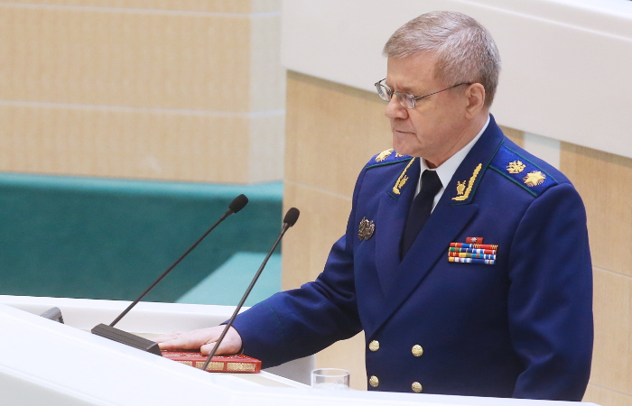 СМИ узнали о плане Чайки по борьбе с коррупцией в госзаказе