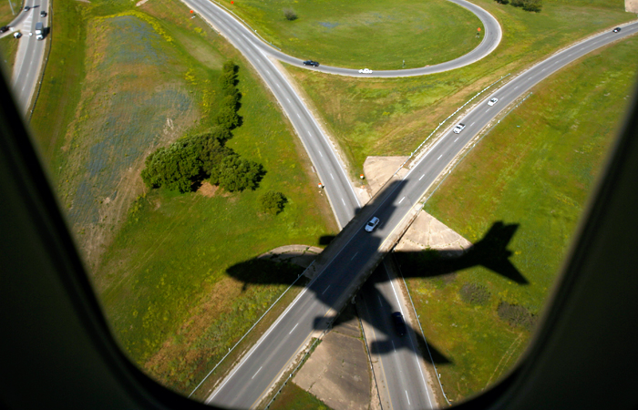 Еще один самолет-разведчик США направился к границам Калининградской области