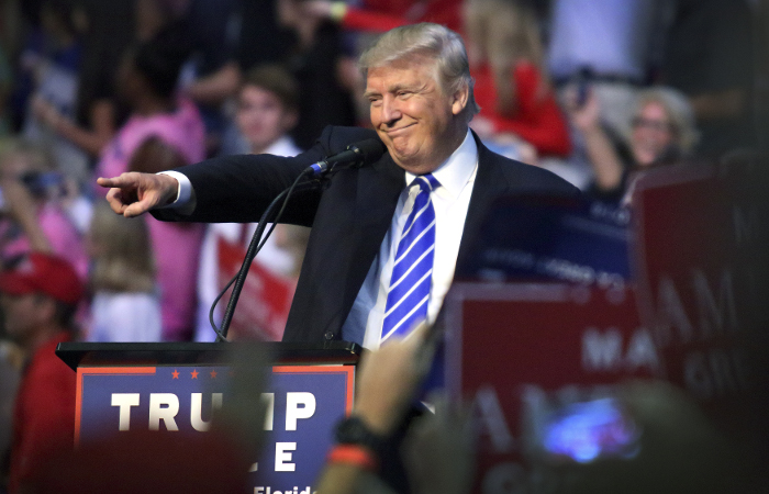 Трамп анонсировал новую иммиграционную политику в случае избрания его президентом