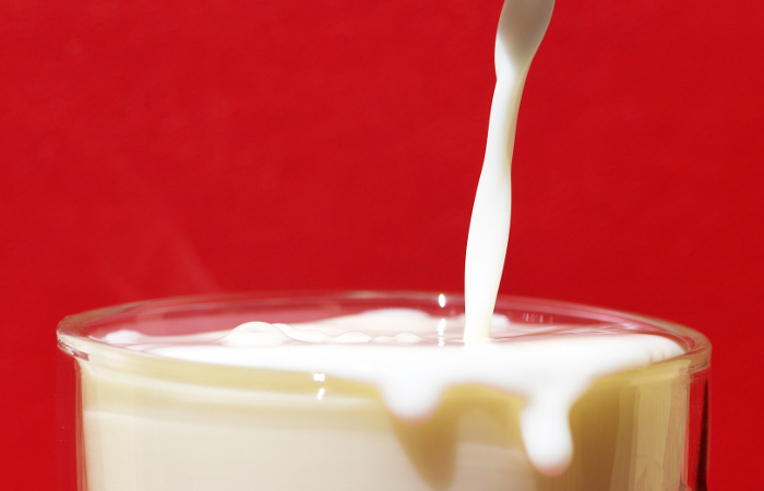 Ввоз в РФ молочной продукции с двух предприятий Белоруссии запрещен