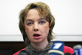 Во Франции умерла первая в мире женщина с пересаженным лицом