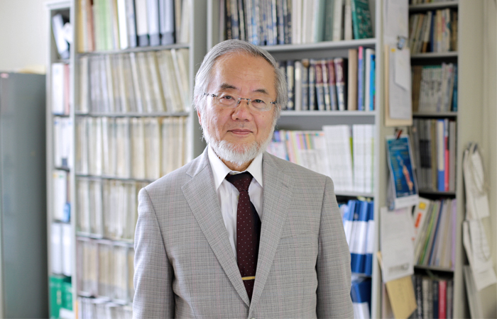 Лауреатом Нобелевской премии по медицине стал японский ученый Ёсинори Осуми