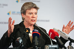 Роуз Геттемюллер: США готовы вести консультации с Россией по методам утилизации плутония