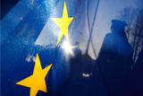 Главы МИД ЕС в понедельник обсудят введение новых санкций против РФ