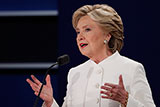 Клинтон обвинили в разглашении секретной информации в ходе дебатов