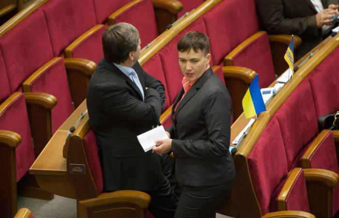 Савченко обратилась к Трампу с просьбой усилить санкции против РФ