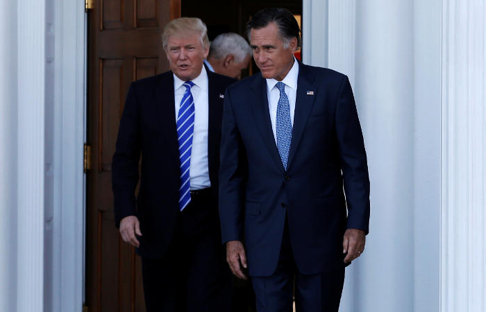 Трамп встретился с Ромни в своей резиденции на территории гольф-клуба