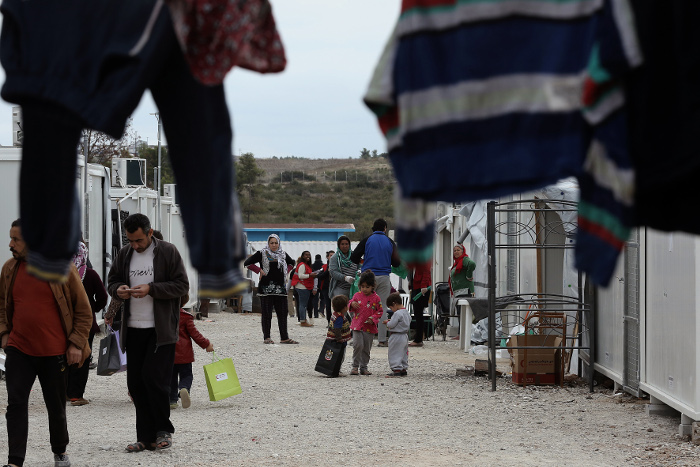 Греческая полиция сообщила о поджоге мигрантами своего лагеря