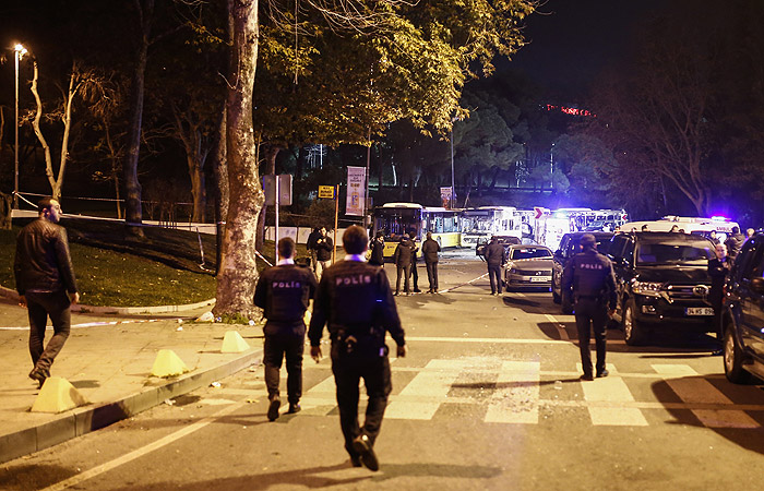 Число жертв теракта в Стамбуле выросло до 38 человек