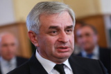 Президент Абхазии предложил оппозиции ряд министерских должностей