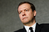 Медведев потребовал рассмотреть возможность изъять "Боярышник" из розницы