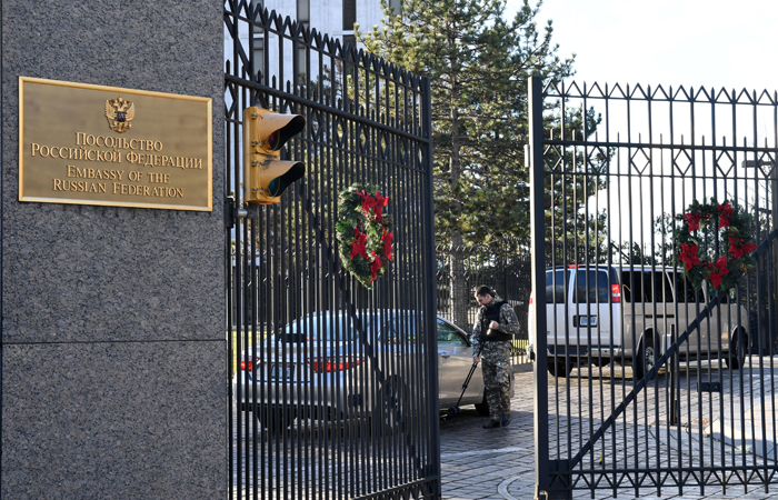 Госдеп подтвердил высылку из США 35 российских дипломатов