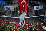 СМИ назвали выходца из Киргизии исполнителем теракта в клубе Стамбула