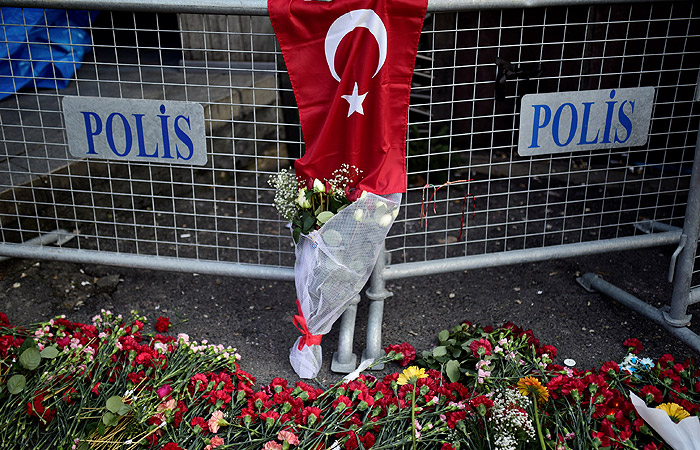 СМИ назвали выходца из Киргизии исполнителем теракта в клубе Стамбула