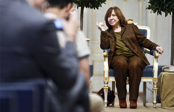 Светлана Алексиевич вышла из Русского ПЕН-центра