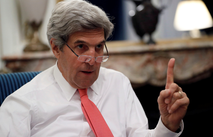 Госсекретарь США назвал неподобающей критику Трампа в адрес Меркель