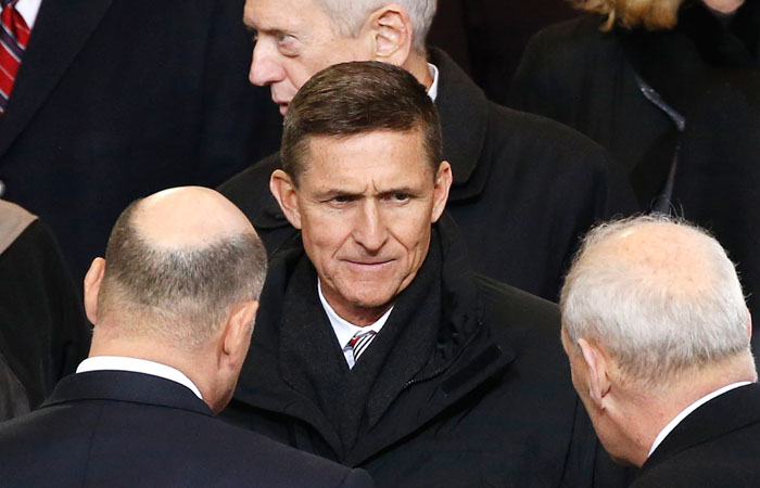 Контрразведка США провела расследование связей советника Трампа с РФ