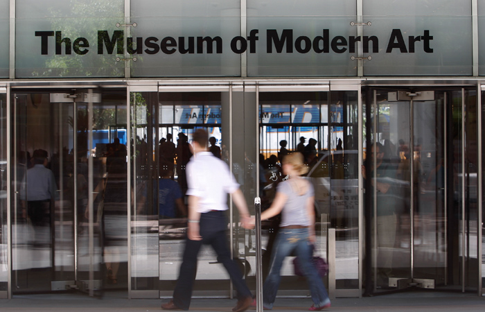Музей в Нью-Йорке заменил Пикассо и Матисса работами художников из "запрещенных" Трампом стран