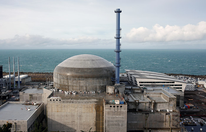 На АЭС во Франции произошел взрыв