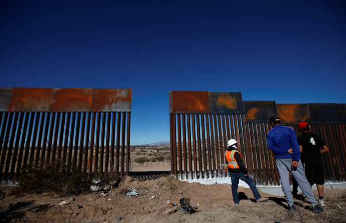 Стена на границе с Мексикой обойдется США в $21,6 млрд