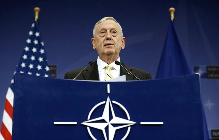 Глава Пентагона заверил Ирак в отсутствии притязаний на его нефть