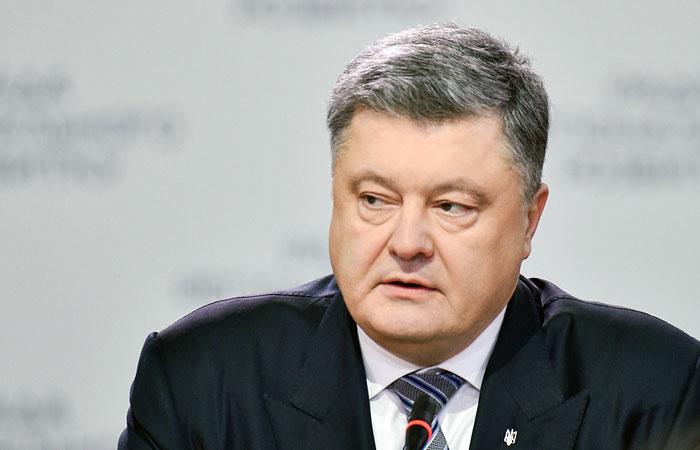 Порошенко назвал убийство Вороненкова терактом и увидел связь с пожаром в Балаклее