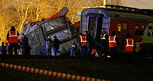 Столкновение поезда и электрички в Москве