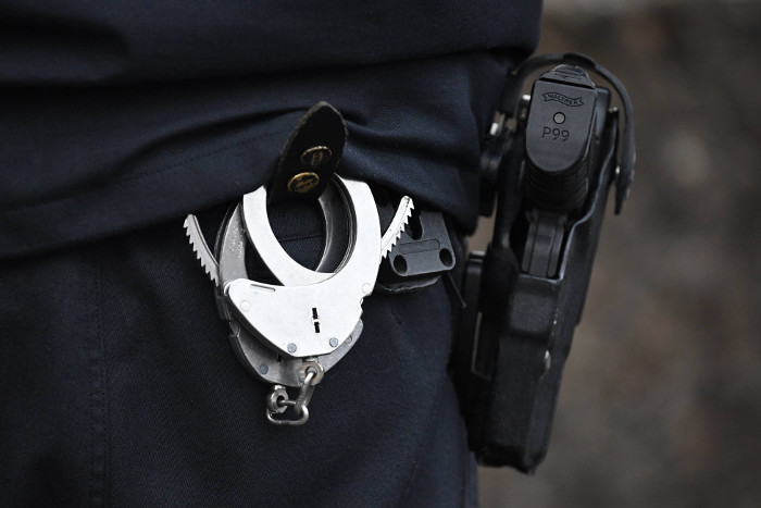 Задержанному в Барселоне россиянину предъявили обвинения в кибератаках