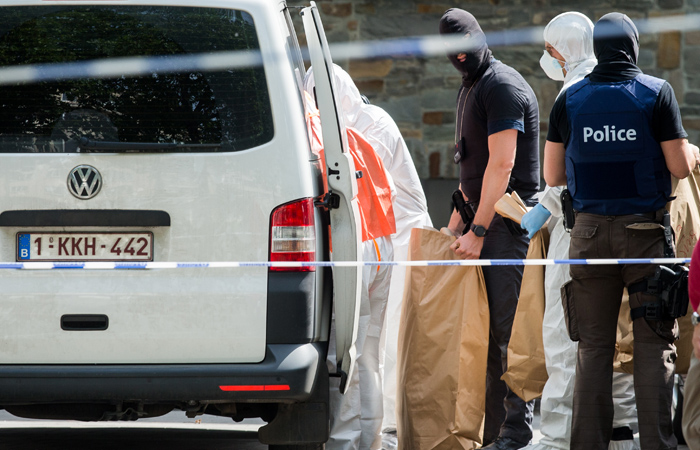 Задержаны возможные сообщники исполнителя теракта на вокзале в Брюсселе