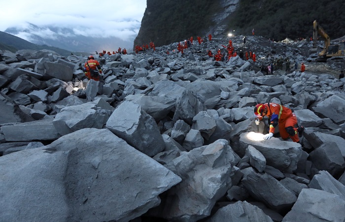 ООН предложила Китаю помощь после схода оползня в Сычуани
