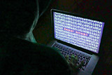 Хакеры парализовали компьютерную систему правительства Украины