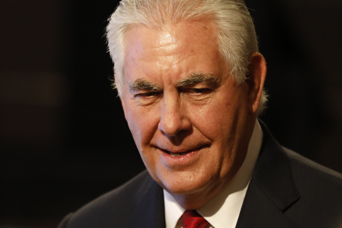 Тиллерсон пообещал ответить Москве на сокращение штата посольства США в РФ