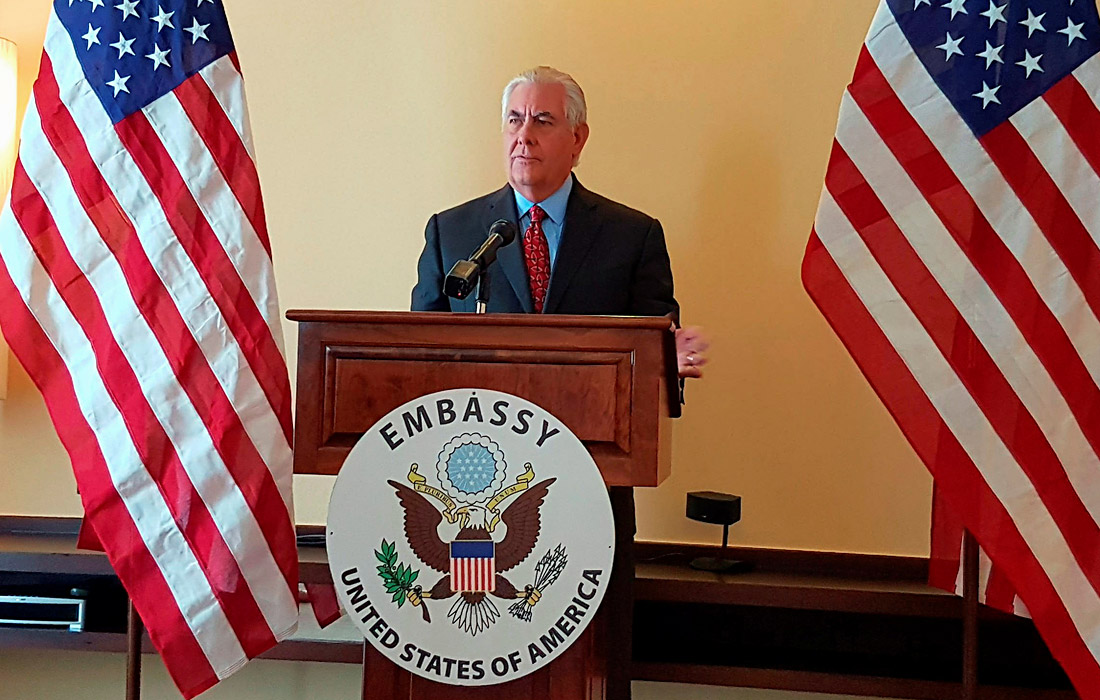 СМИ заподозрили Тиллерсона в намеренном избегании контактов с главой МИД КНДР