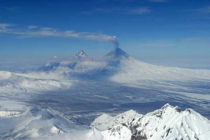 В МЧС предупредили о возможном выпадении пепла в камчатских селах