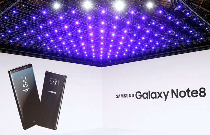 Samsung представила свой новый флагманский смартфон Galaxy Note 8