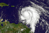Урагану "Мария" на Карибах присвоена максимальная категория мощности