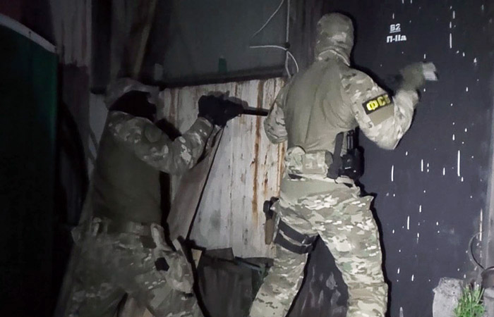 В Московском регионе задержали планировавших теракт экстремистов из ИГ