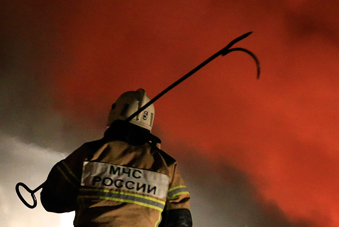 В Москве загорелся завод "Серп и молот"