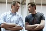 ЕСПЧ присудил братьям Навальным более 80 тыс. евро компенсации по делу "Ив Роше"