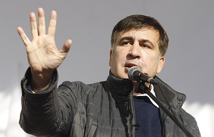 Саакашвили призвал у Рады к досрочным выборам президента на Украине