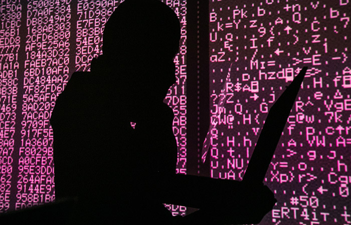 СМИ узнали о попытках ФБР скрыть угрозу от потенциальных жертв "российских хакеров"